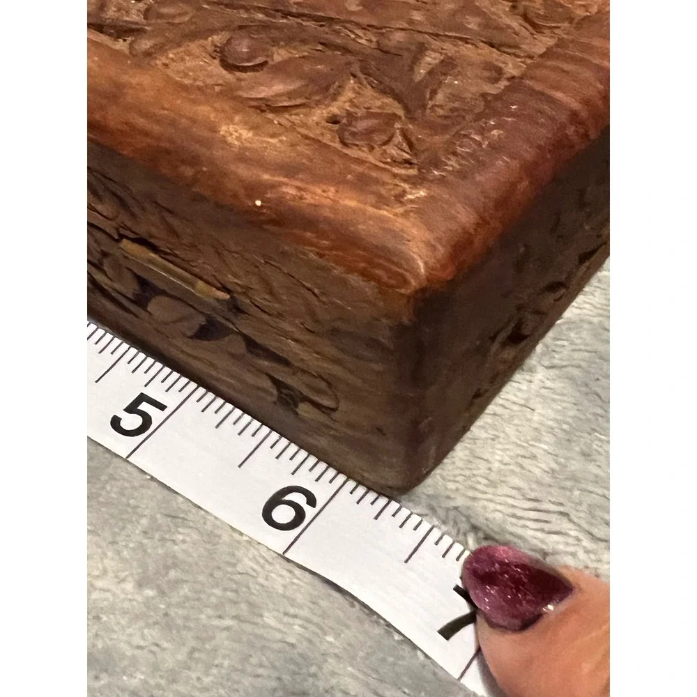 Vintage Carved Wooden Trinket Box Jewelry Keepsake Storage Hinged Lid Decorative